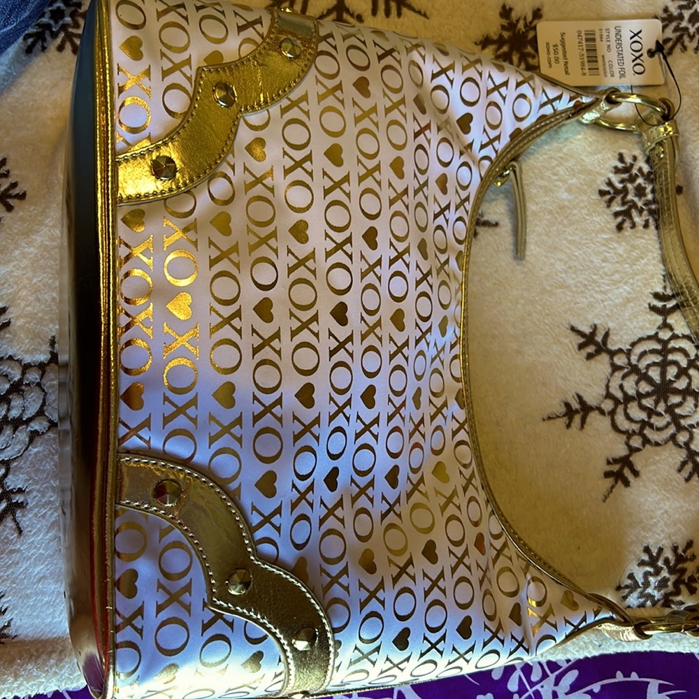 XOXO White/Gold Hobo style bag, new with tags